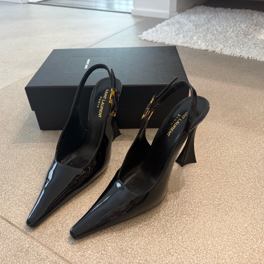 Saint Laurent: YSL Dune Patent-leather Slingback Pumps